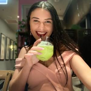 Meet your Posher, Shona